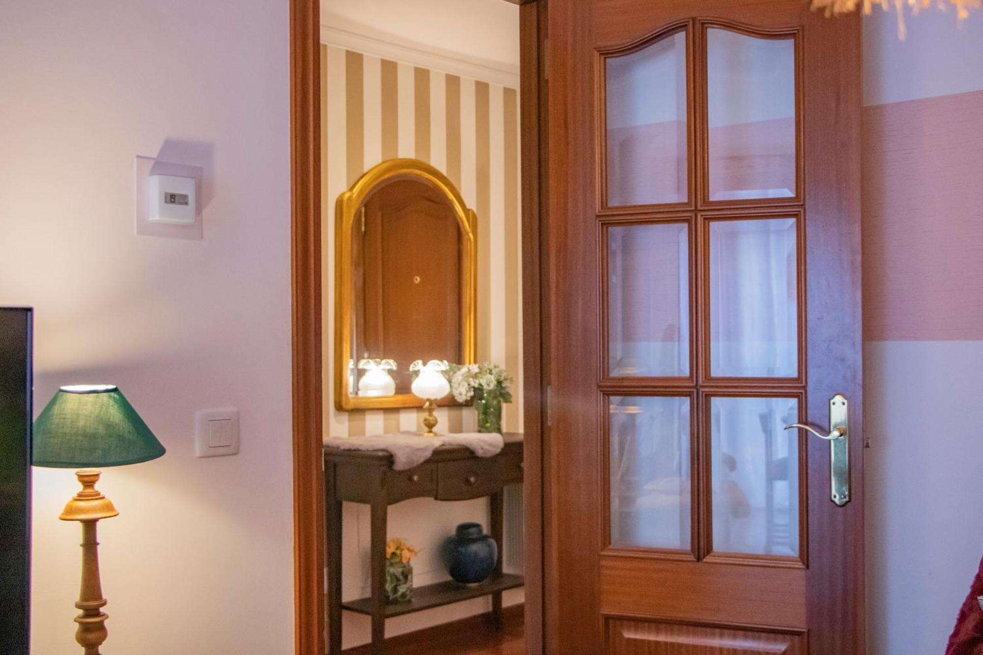 Luxury Singular Apartments Green Сантяго де Компостела Стая снимка