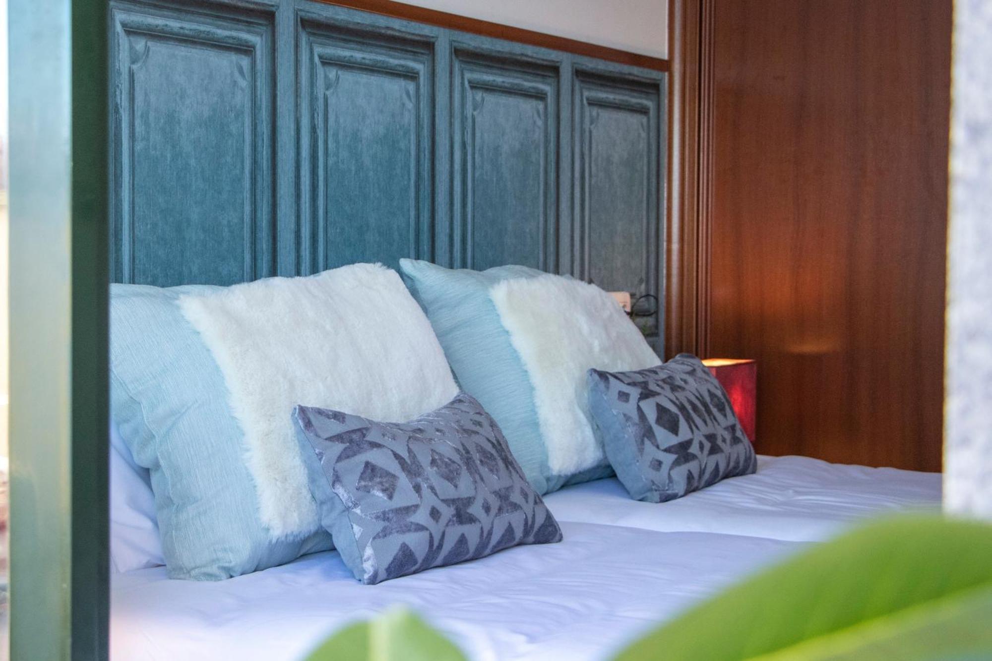 Luxury Singular Apartments Green Сантяго де Компостела Стая снимка
